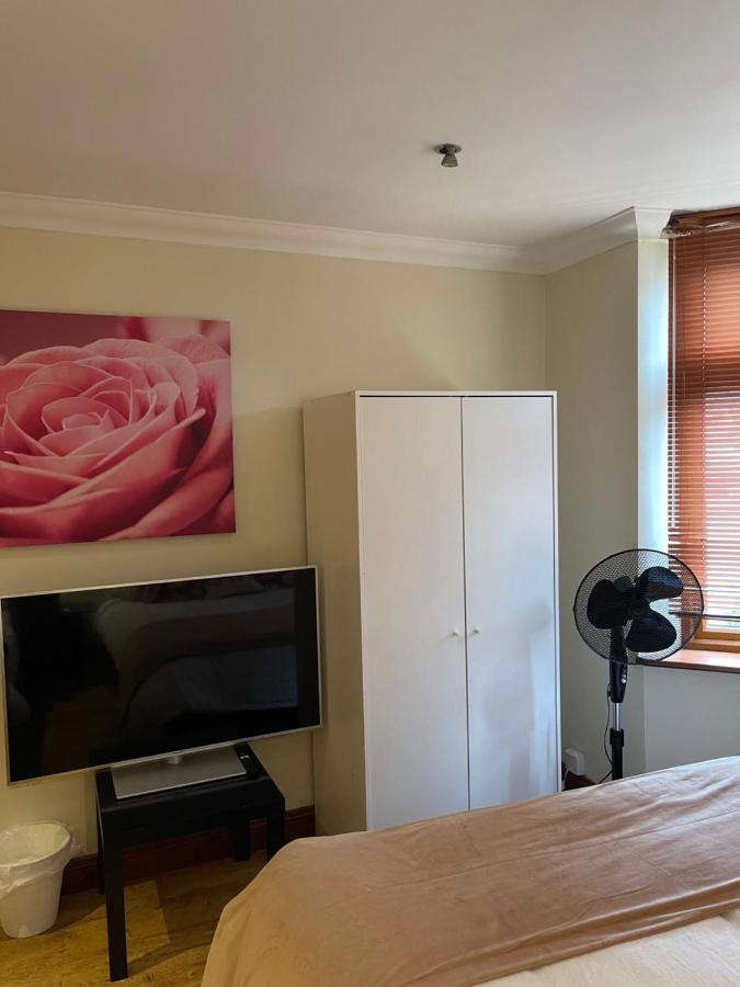Pensión Shared House On Southmead Bristol