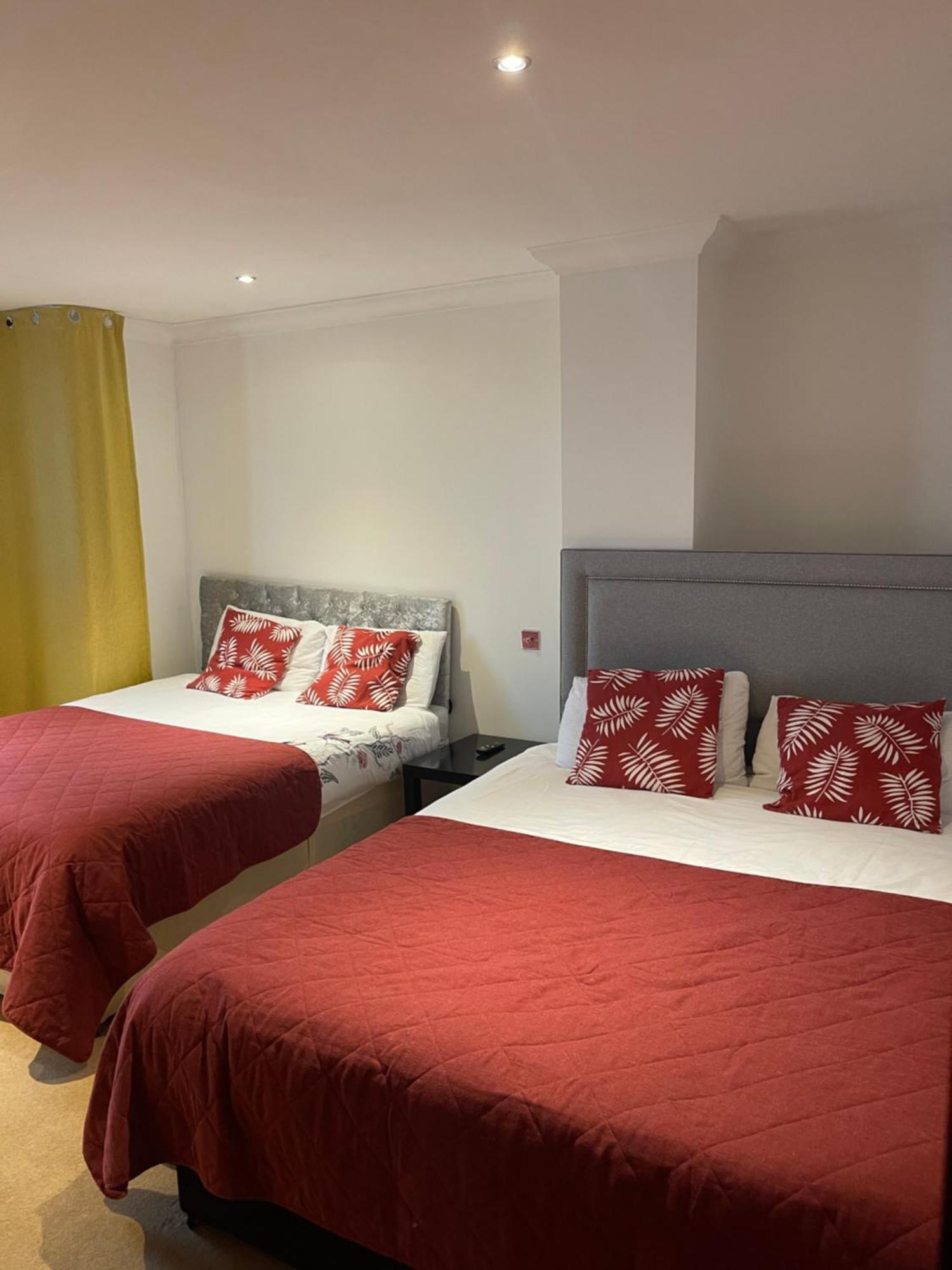 Shared House On Southmead Guest house *