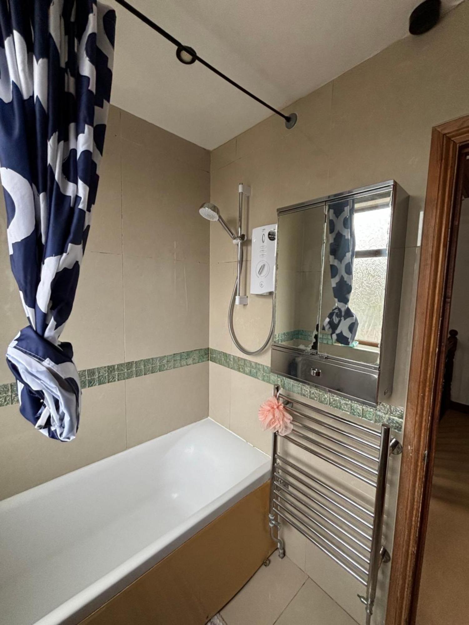 Guest house Shared House On Southmead Bristol